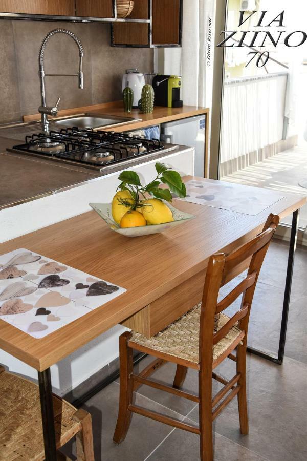 Via Ziino 70 Apartment Oliveri Bagian luar foto
